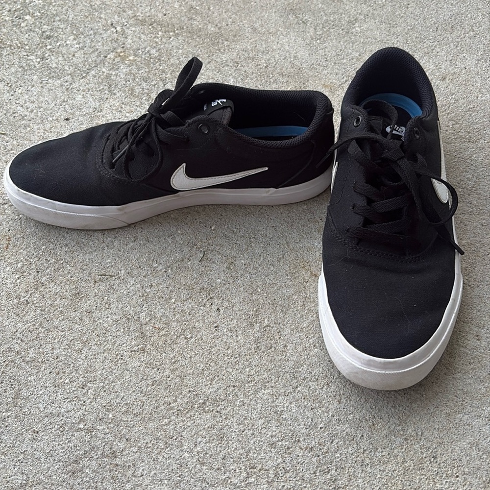 Nike Charge Canvas SB Black Mens Size 9.5 CD6279-002